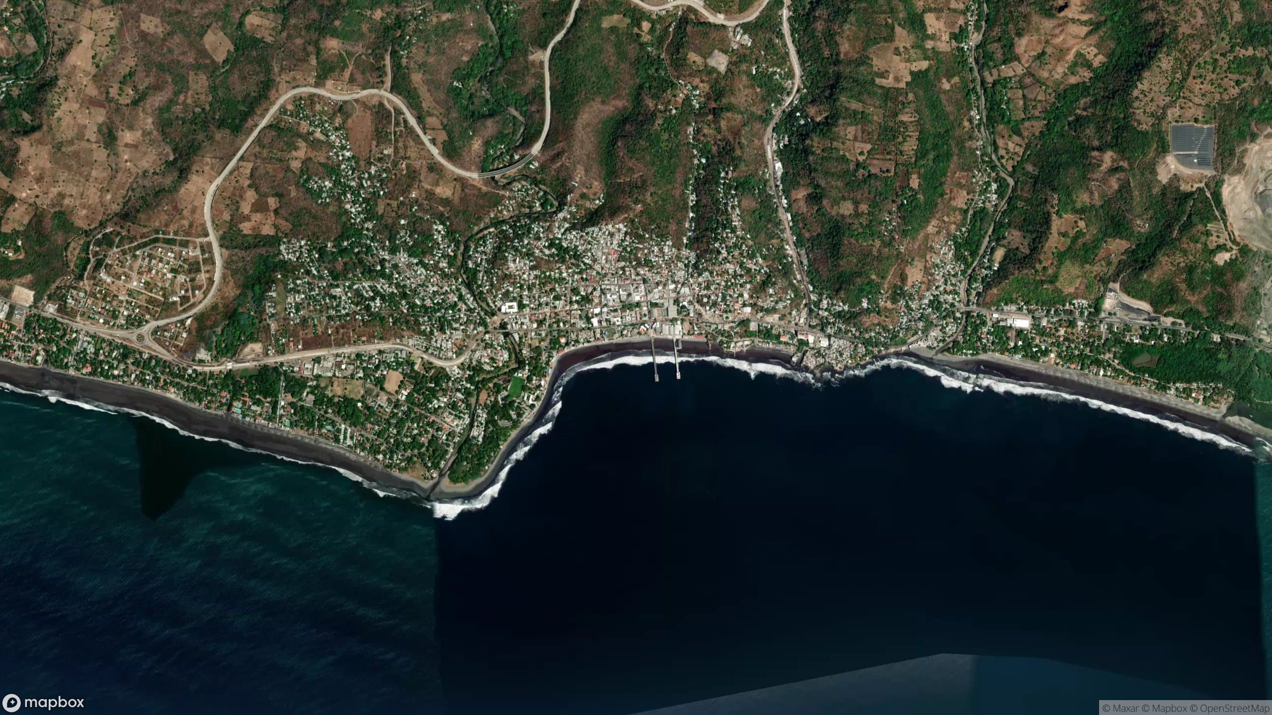 El Muelle (Pier), El Salvador
