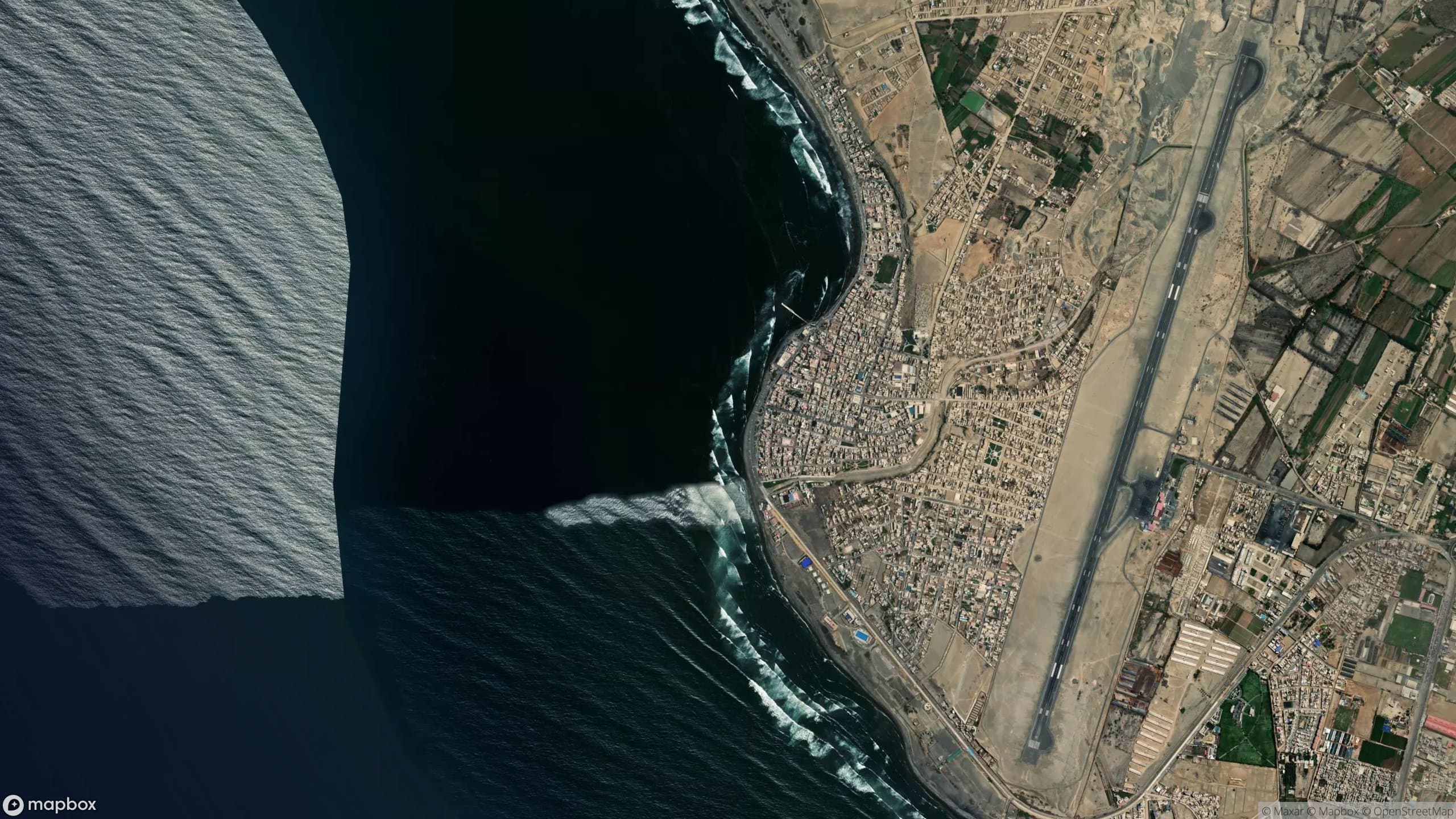 Punta Huanchaco, Central Peru