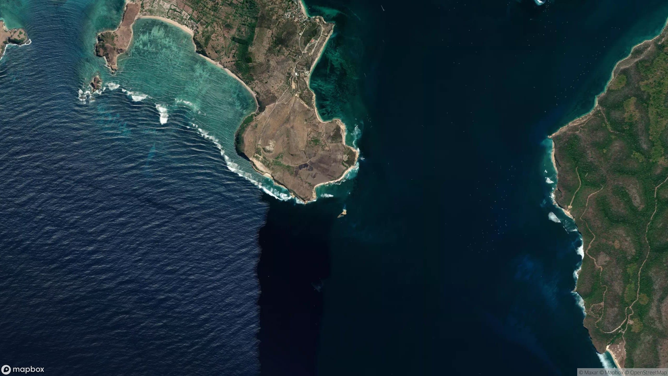 Grupuk, Lombok